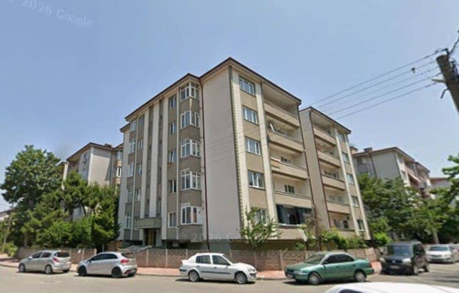 ERENLER ADİNTAŞ BLOKLARI BAKIMLI SATILIK DAİRE